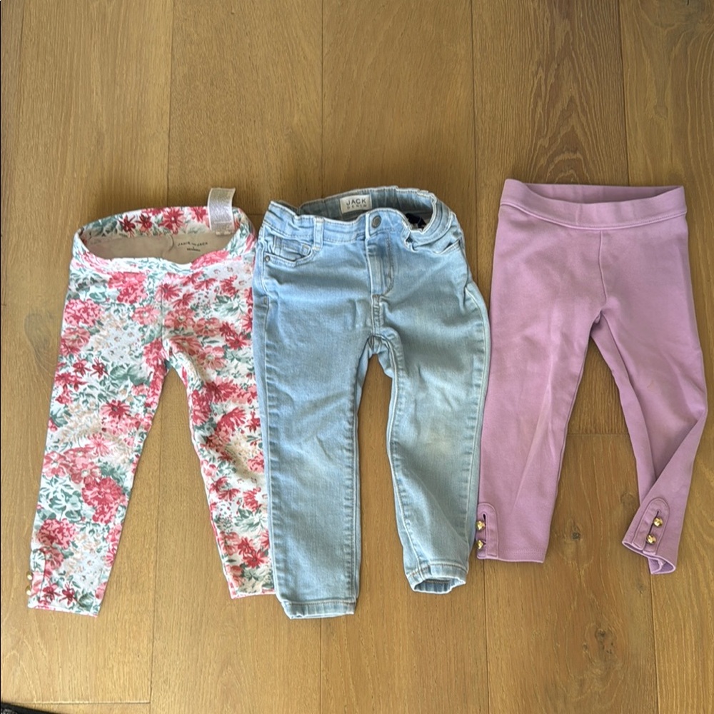 Janie and Jack
3T leggings and jeans
Used